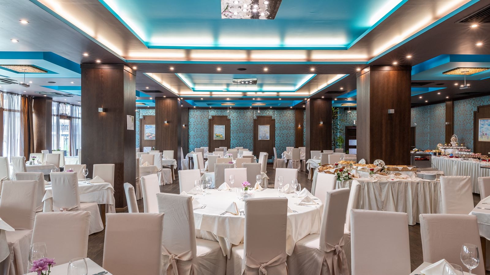 restaurants-restaurants