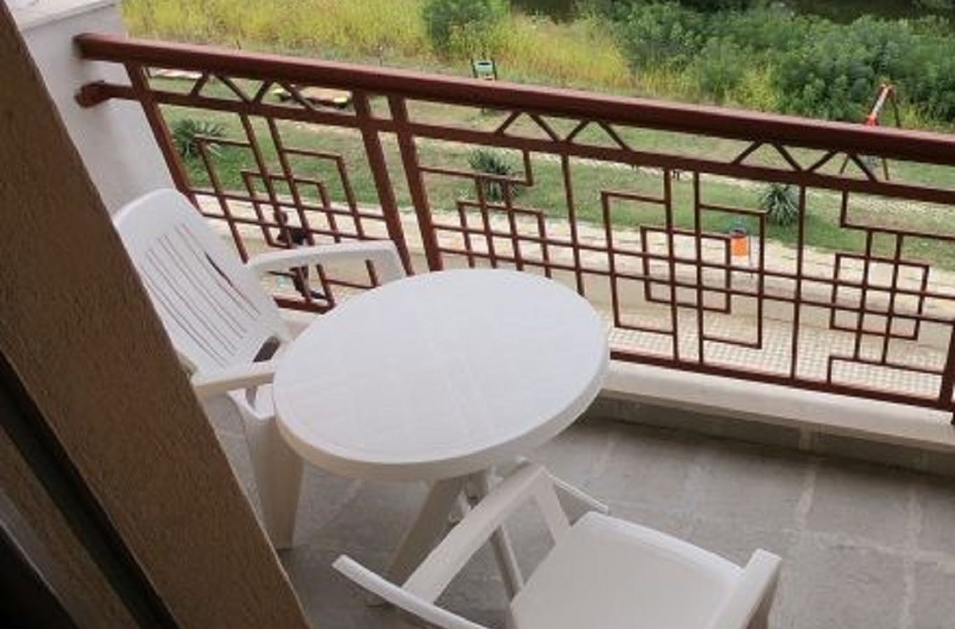 rooms-standard-studio-balcony-or-terrace