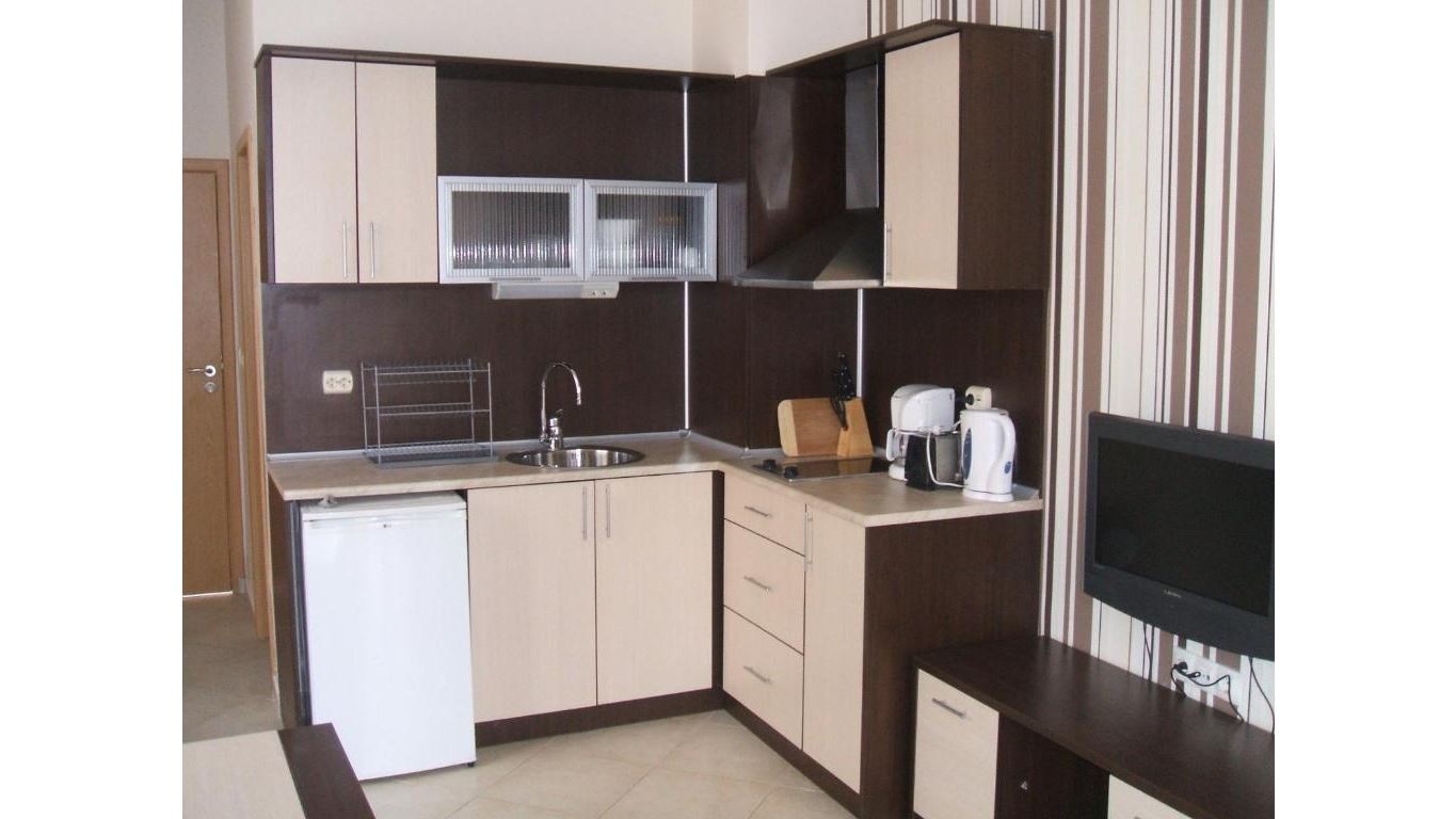 rooms-2-bedroom-standard-apartment-balcony