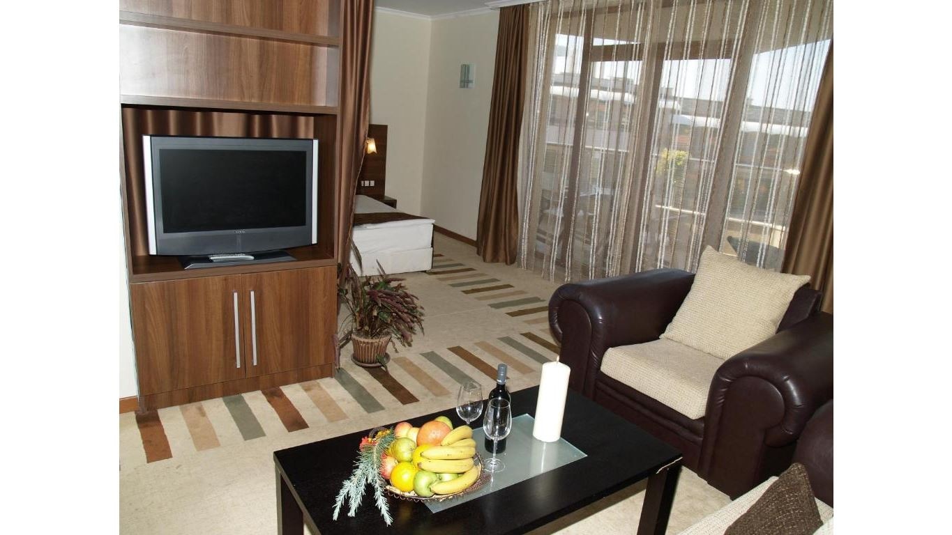 rooms-standard-studio-balcony