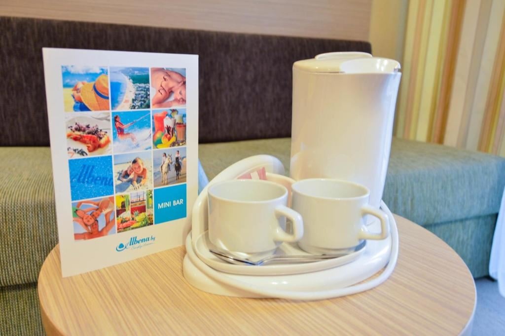 rooms-standard-room-riverview-balcony