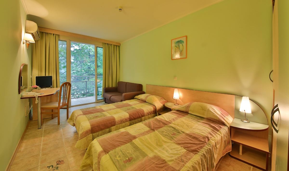 rooms-singleuse-standard-room-balcony