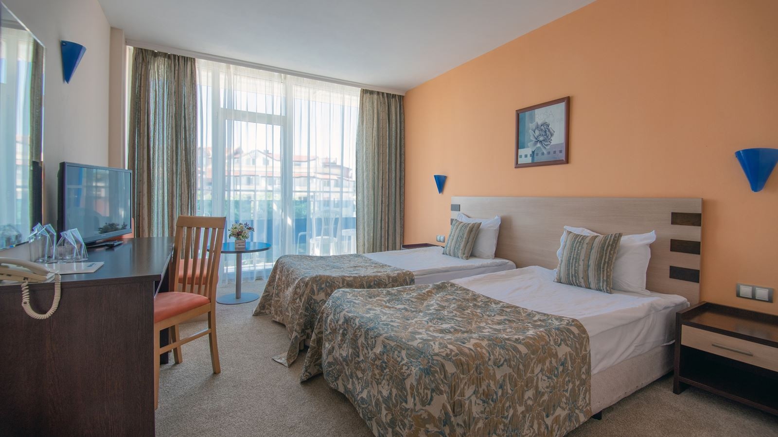 rooms-twin-standard-room-seaview-balcony-or-terrace