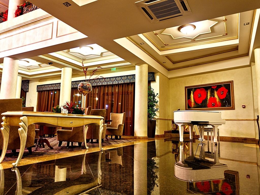 general-main-building