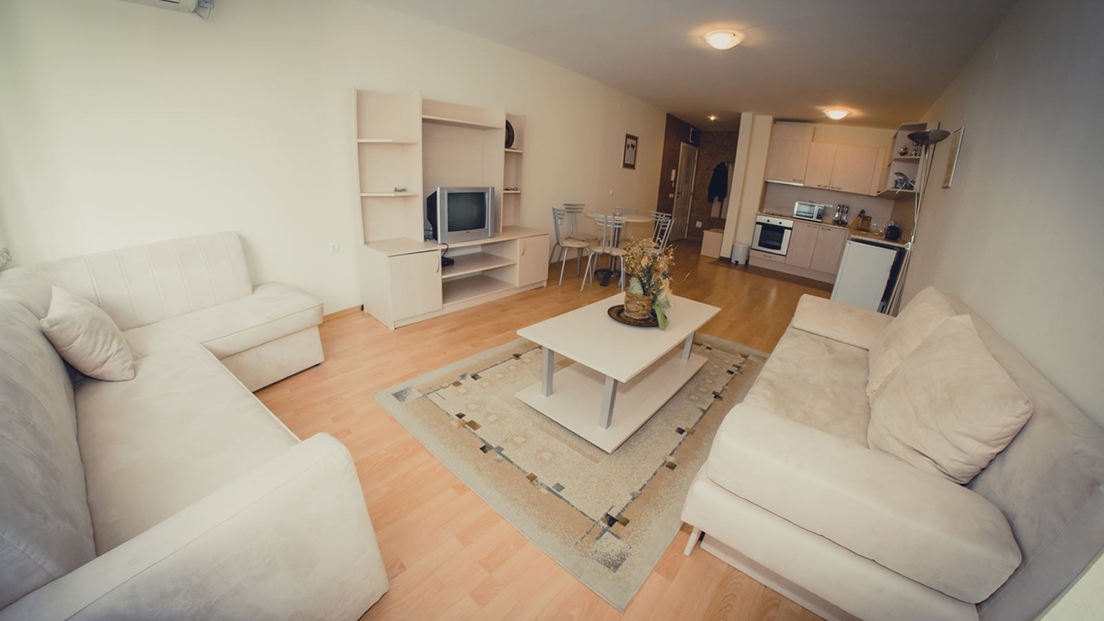 rooms-standard-studio-balcony-or-terrace