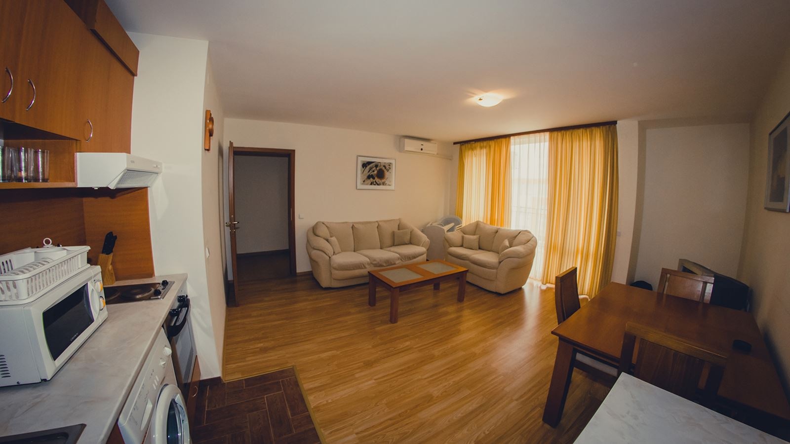 rooms-standard-apartment-balcony-or-terrace