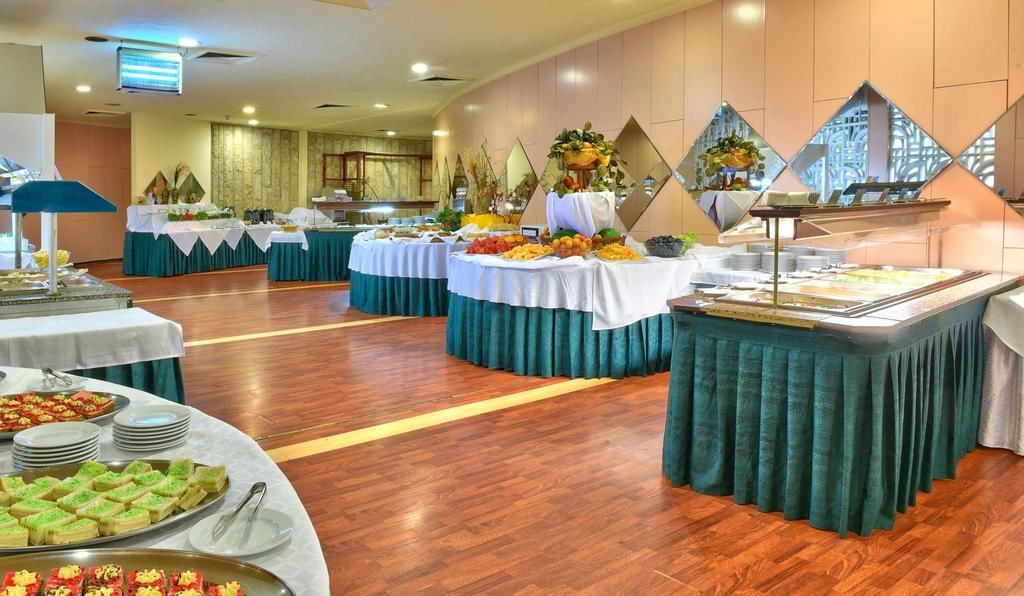 restaurants-restaurants