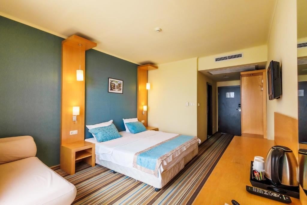 rooms-singleuse-standard-room-balcony