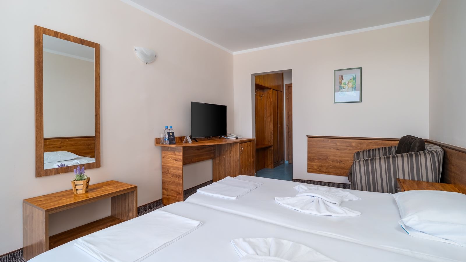 rooms-twin-room-sea-view