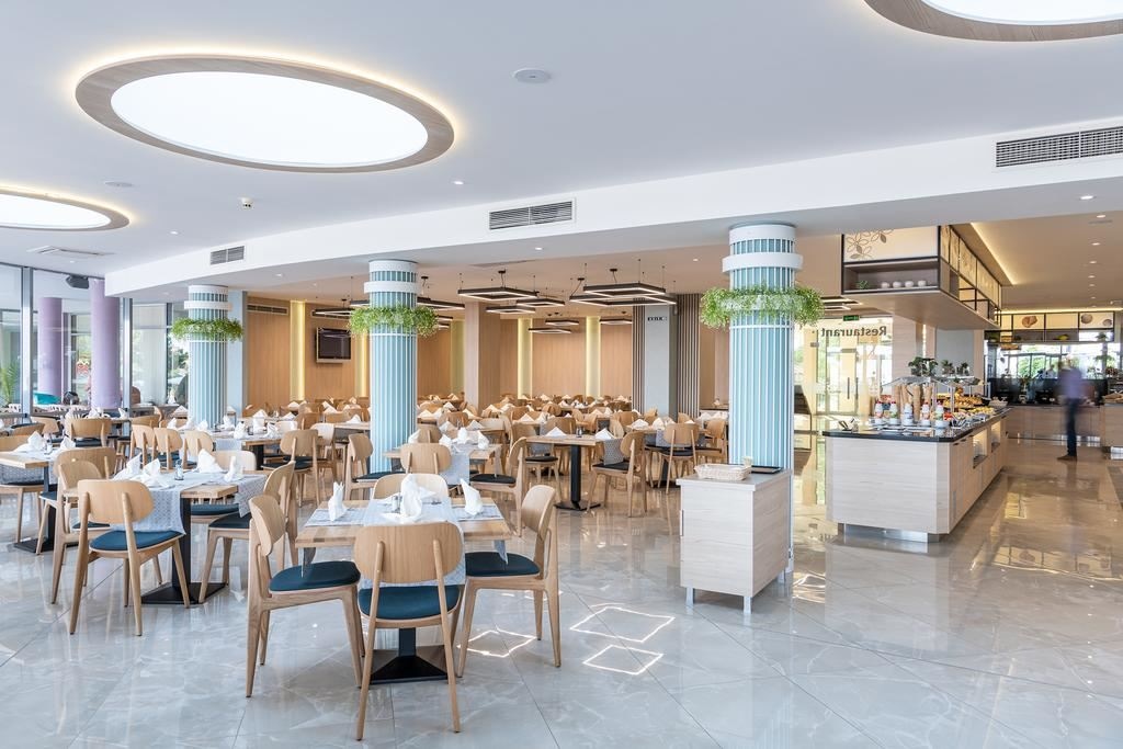 restaurants-restaurants