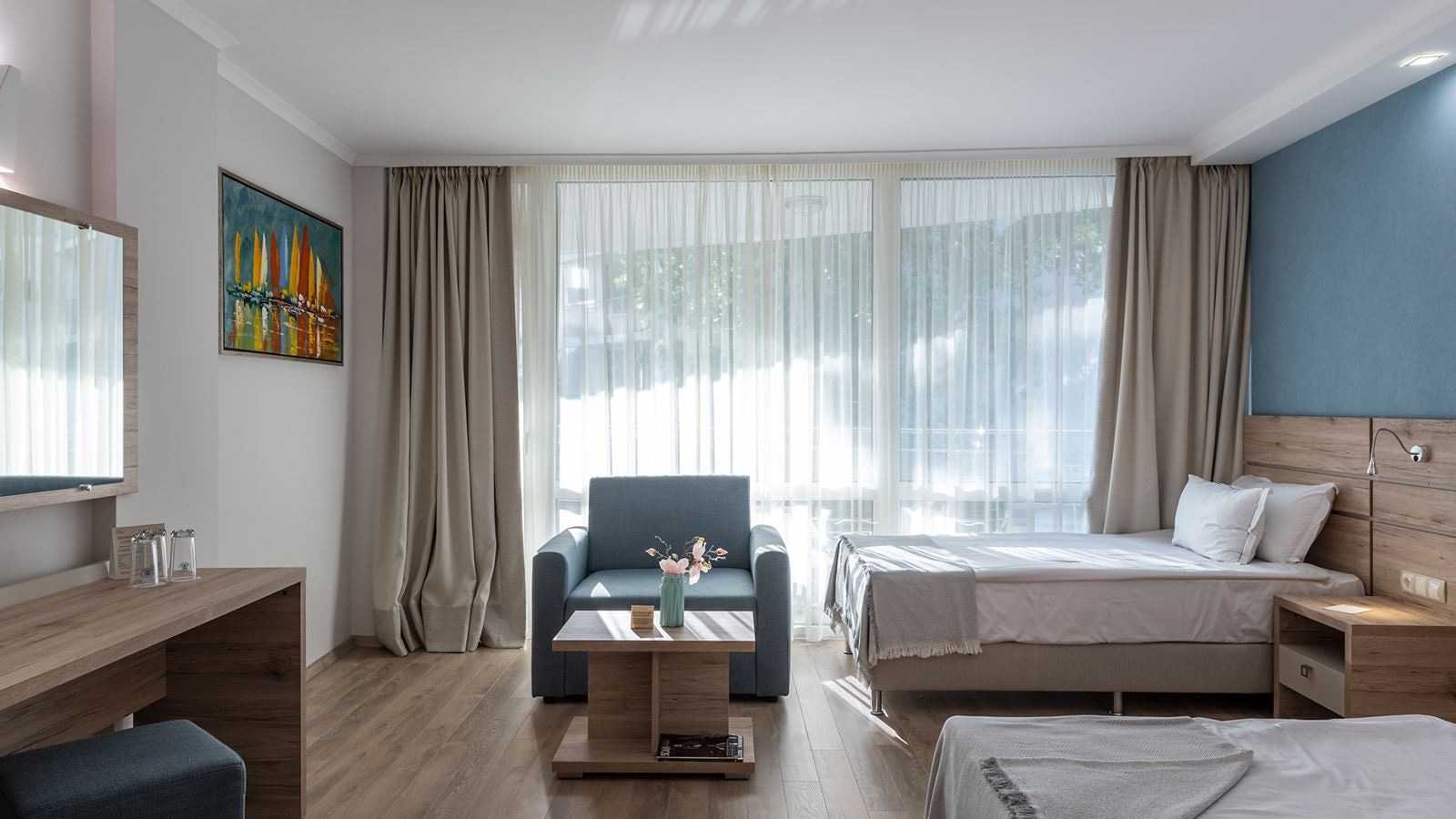 rooms-standard-studio-balcony