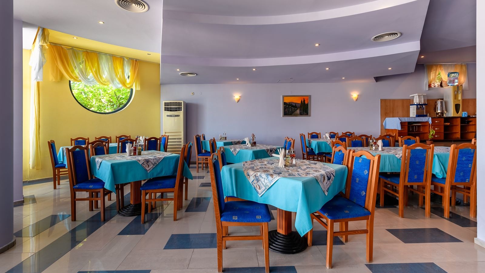 restaurants-restaurants