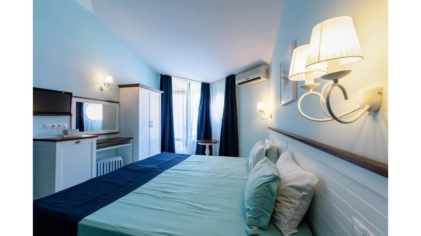 rooms-singleuse-standard-room-balcony-or-terrace