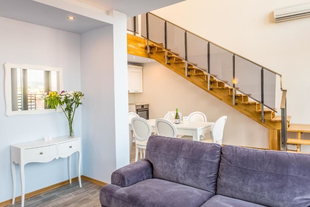 rooms-2-bedroom-standard-apartment