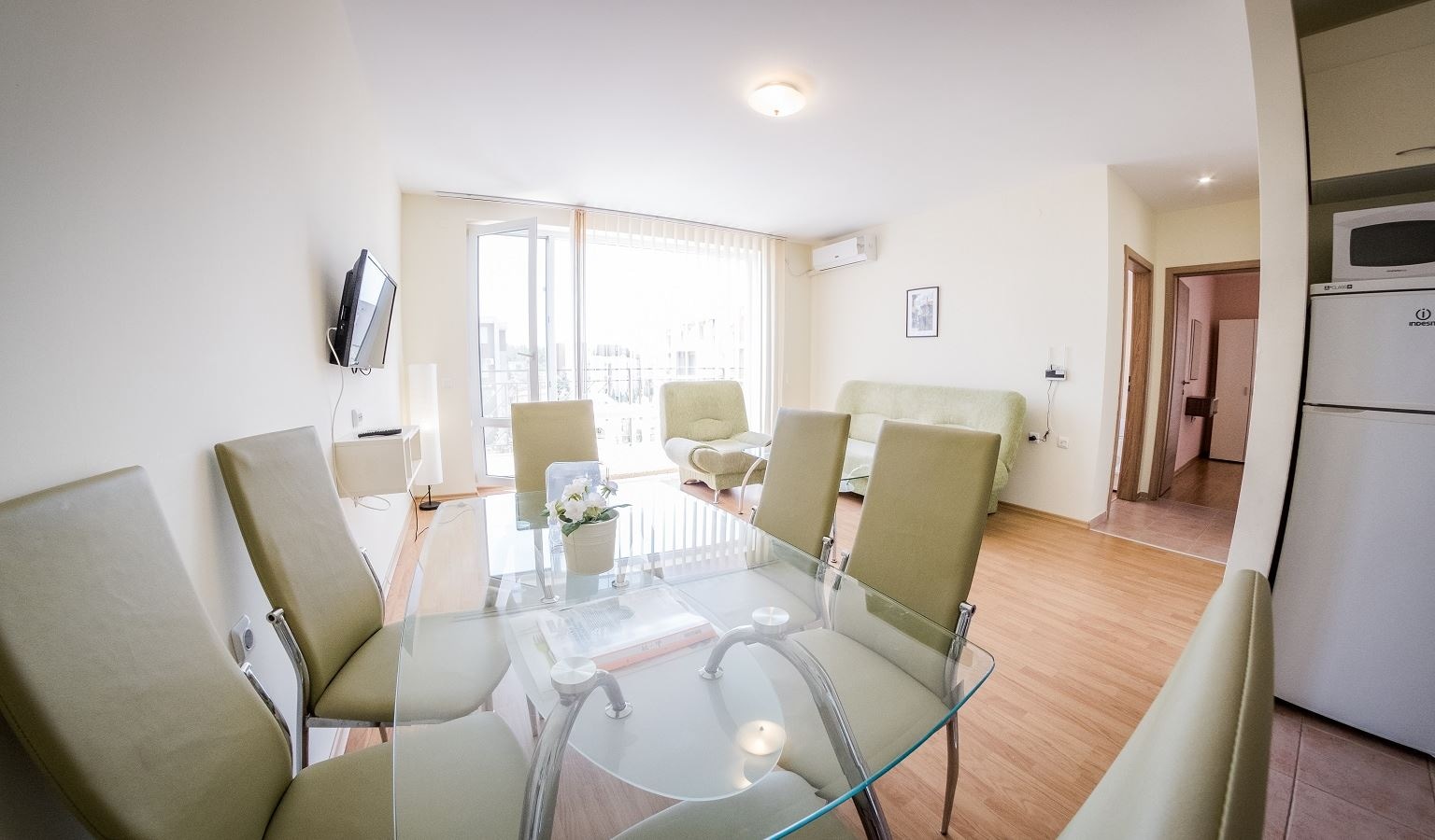 rooms-2-bedroom-standard-apartment-balcony-or-terrace