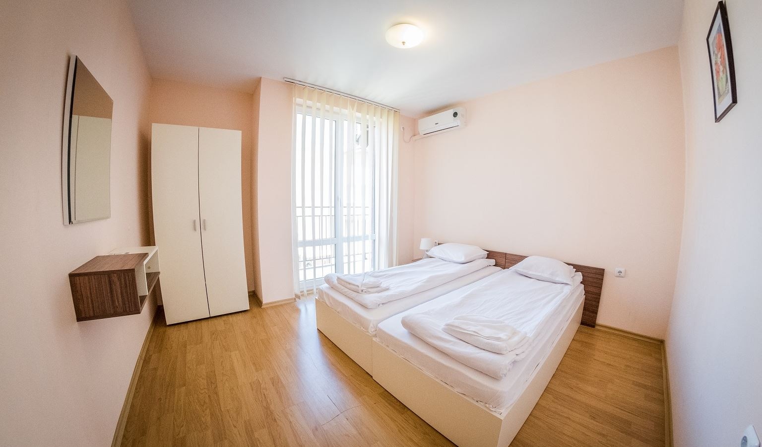 rooms-2-bedroom-standard-apartment-balcony-or-terrace