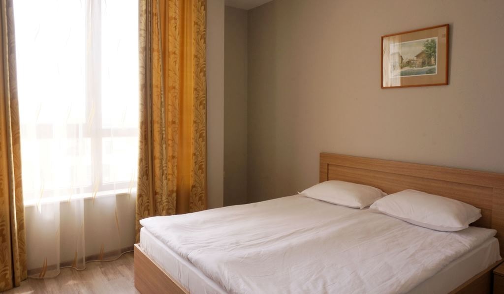 rooms-double-standard-apartment-balcony-or-terrace