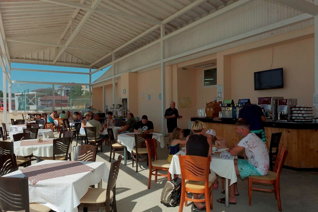 restaurants-main-restaurant