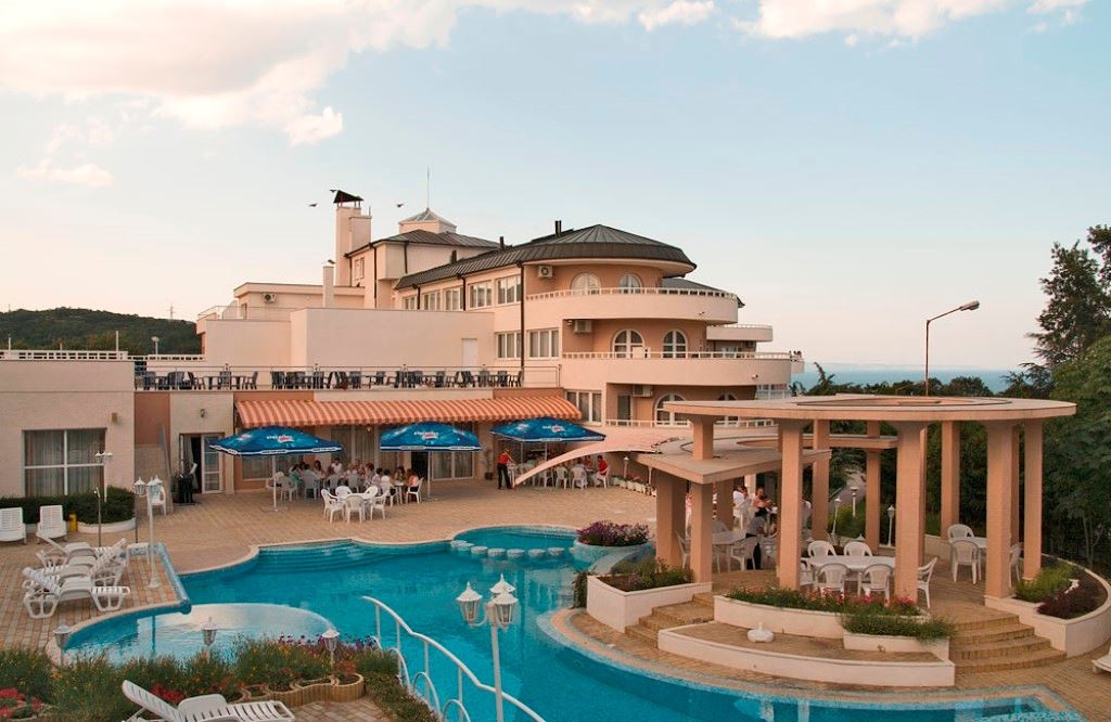 general-main-building