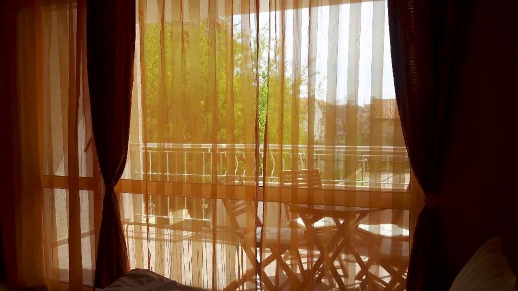 rooms-standard-studio-balcony-or-terrace