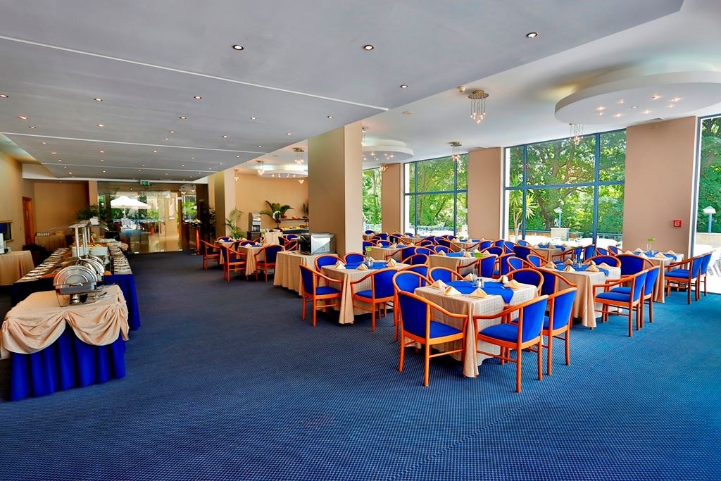 restaurants-main-restaurant