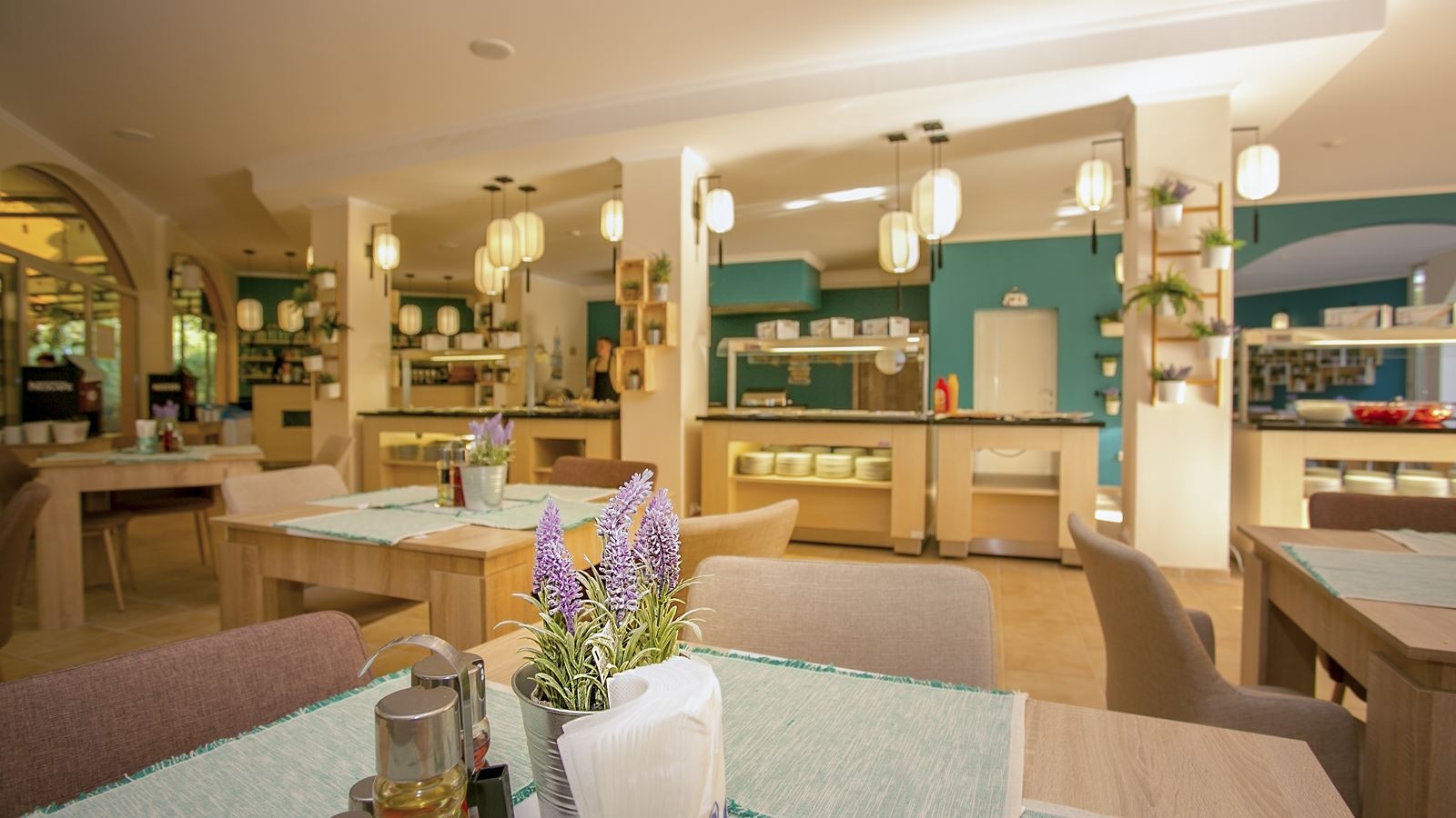 restaurants-restorant-atia