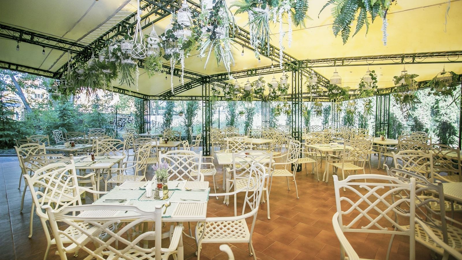 restaurants-restorant-atia