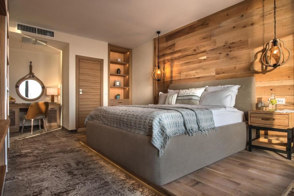 rooms-standard-room-sea-view-balcony-or-terrace