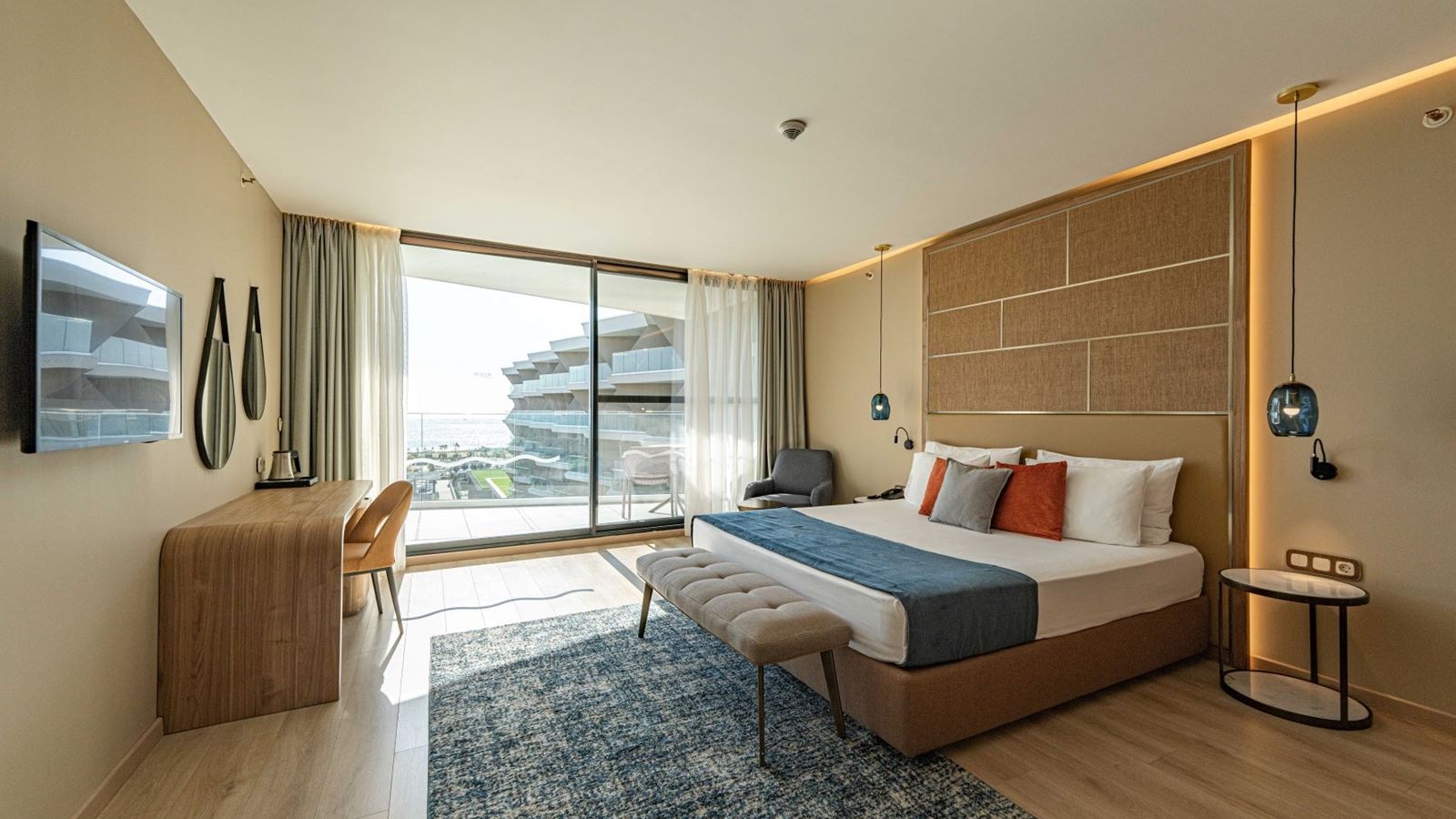 rooms-standard-family-room-seaview-balcony