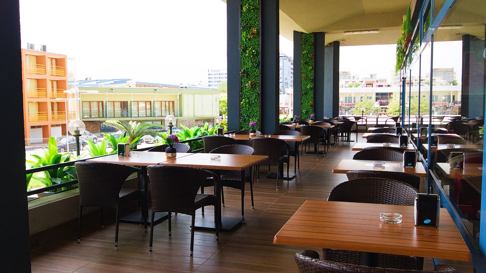 restaurants-main-restaurant