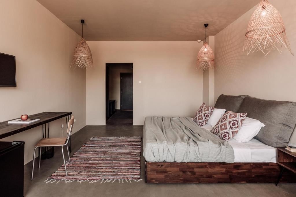 rooms-superior-garden-terrace