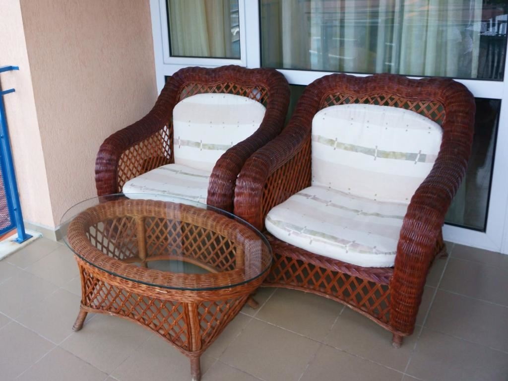 rooms-2-bedroom-standard-apartment-balcony-or-terrace