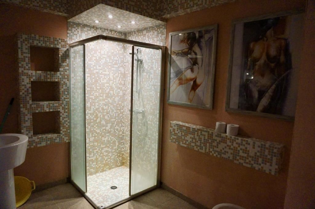 rooms-2-bedroom-standard-apartment-balcony-or-terrace