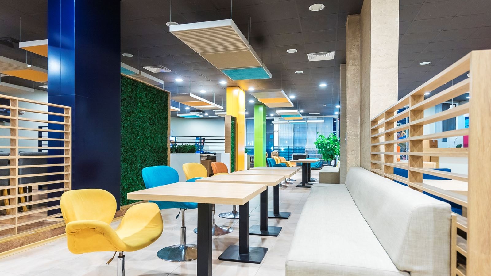 restaurants-restaurant