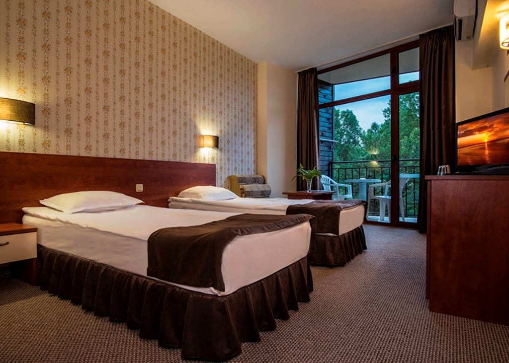 rooms-singleuse-standard-room-balcony-or-terrace