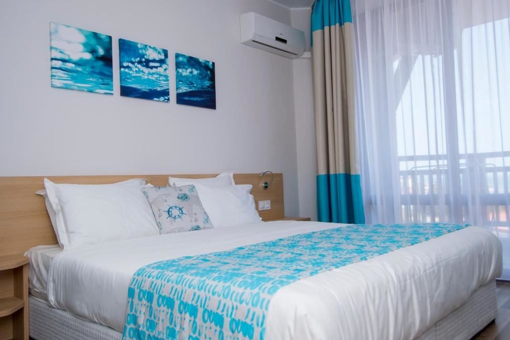 rooms-standard-room-balcony