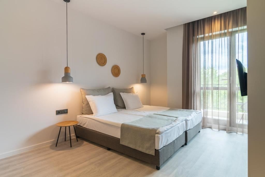 rooms-standard-studio-balcony