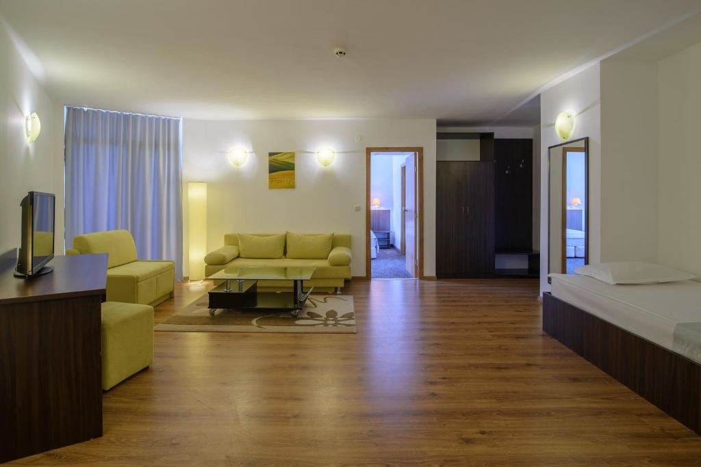 rooms-double-standard-apartment