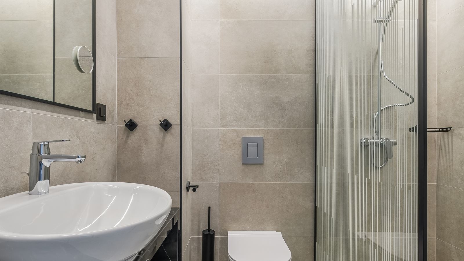 rooms-double-room-big-shaded-terrace-sea-view