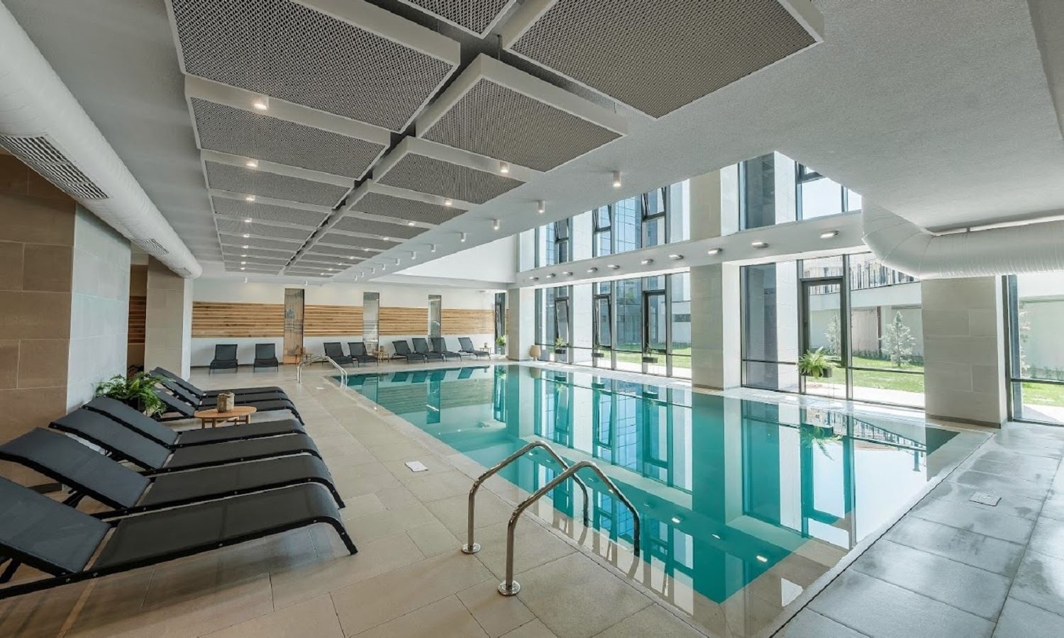 pools-indoor-pool