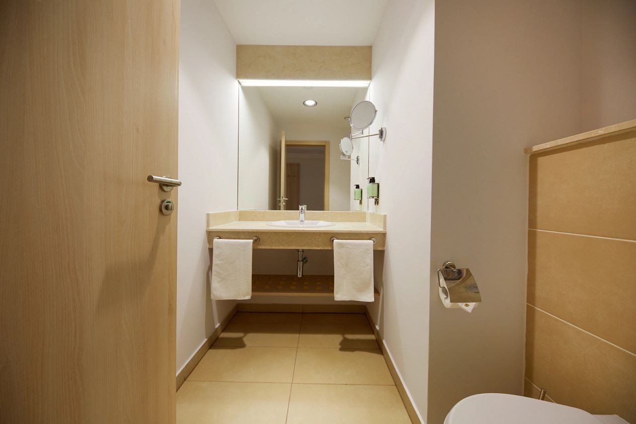 rooms-family-park-view