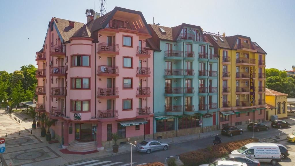 general-main-building