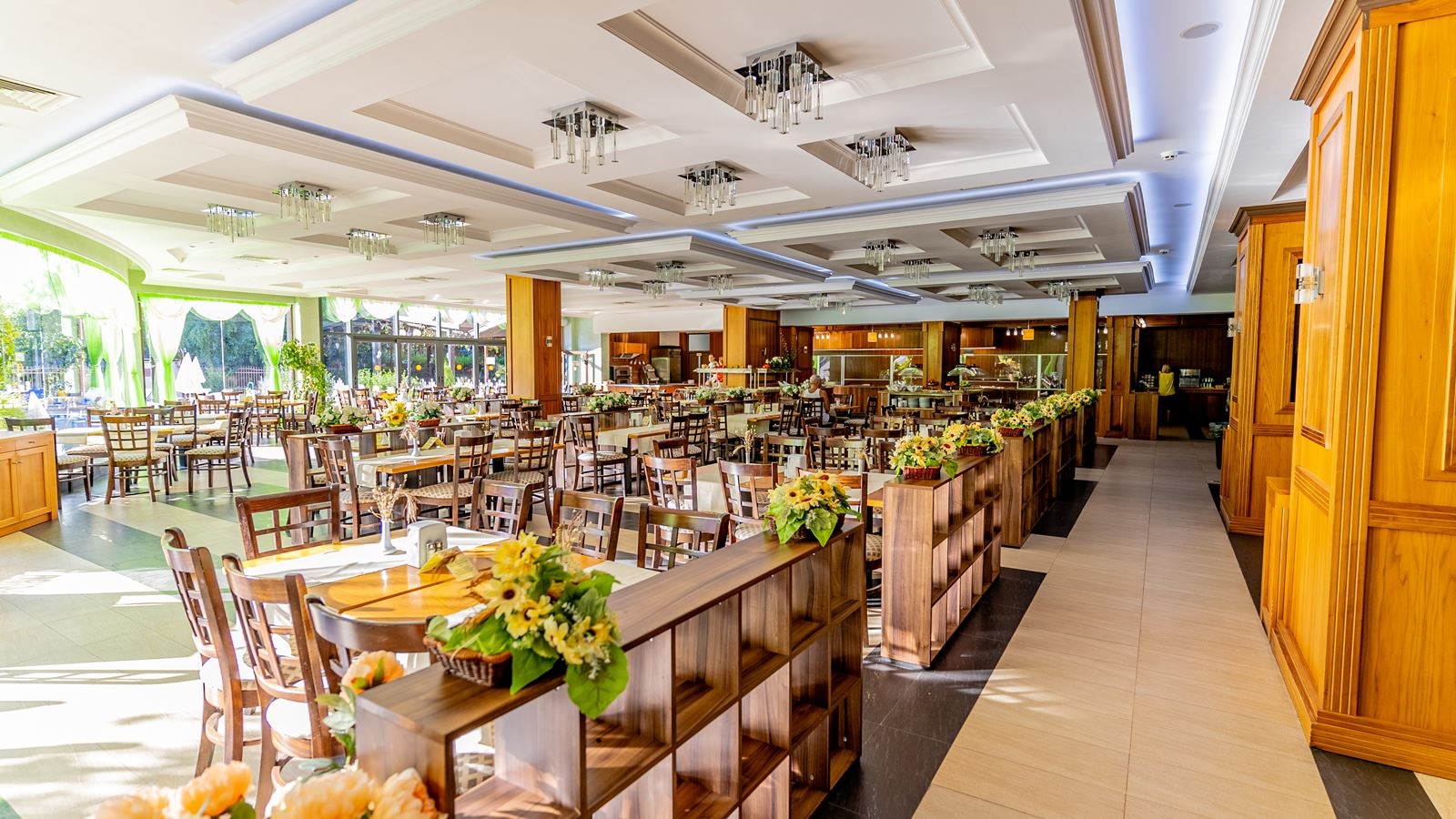 restaurants-main-restaurant