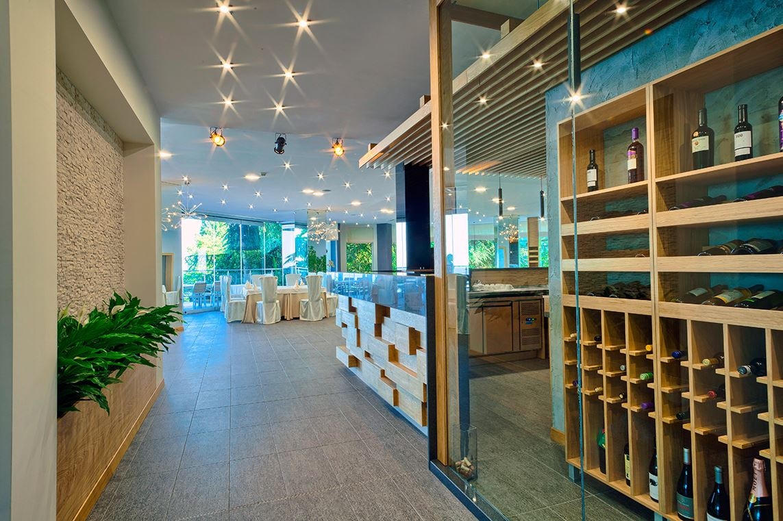 restaurants-a-la-carte-restaurant