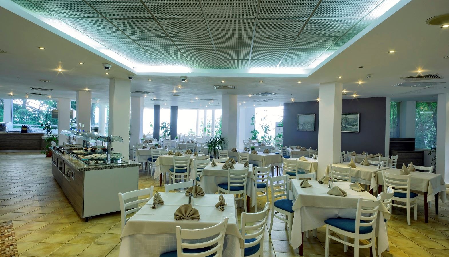 restaurants-main-restaurant