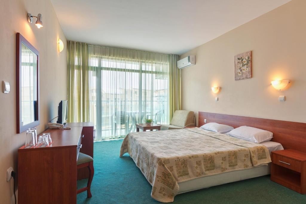 rooms-double-standard-room