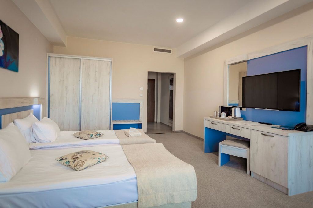 rooms-premium-doubletwin-sea-view-single-use