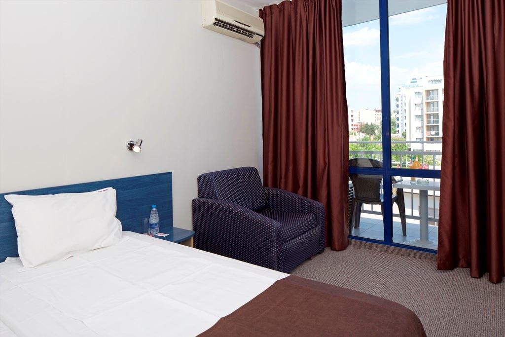 rooms-double-standard