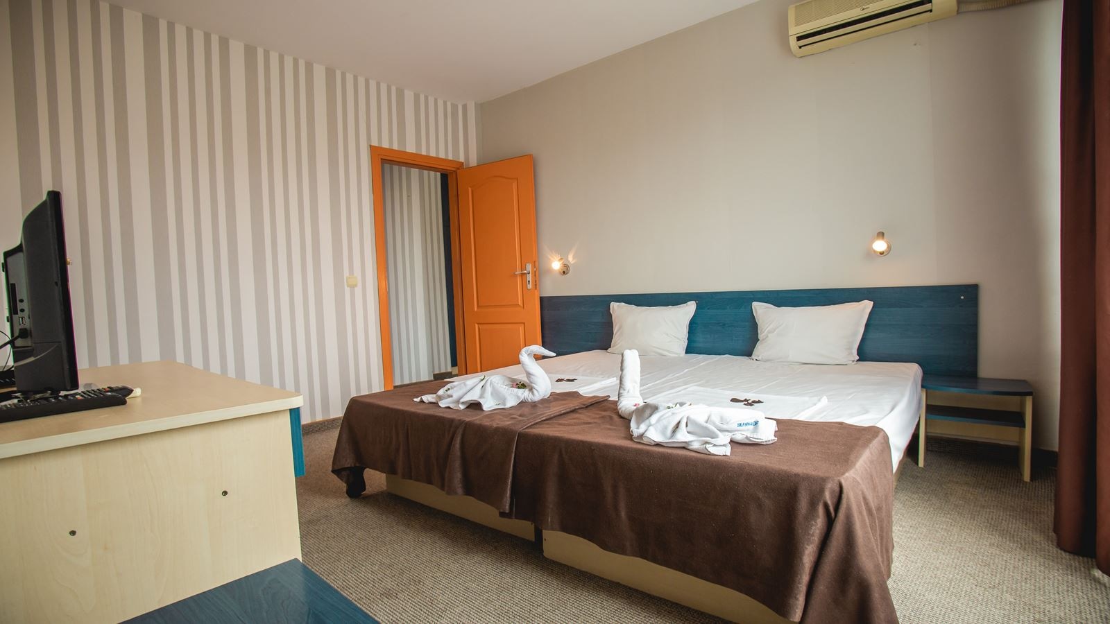 rooms-double-standard