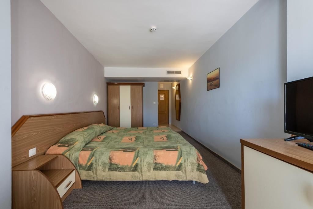 rooms-double-economy-room